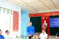 Anh Ngô Văn Cương thăm, làm việc tại Tổng đội Thanh niên xung phong 5 Nghệ An