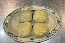 Mảnh đời xa xứ