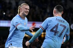 Haaland lập hattrick, Man City vào bán kết Cúp FA