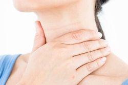 Các thuốc có thể dùng trị khàn giọng