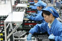 Nhiều băn khoăn xung quanh quy định chỉ được nhận 50% khi rút BHXH một lần