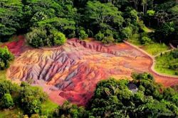 Vùng đất 'cầu vồng' độc đáo - thiên đường có thật của đảo quốc Mauritius bé nhỏ