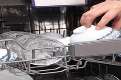 Cách sử dụng máy rửa bát an toàn