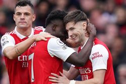 Arsenal nay đã bản lĩnh hơn xưa, đang lấy lại vị thế ông lớn 'Big Six'