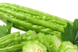 Những ai nên kiêng ăn mướp đắng?