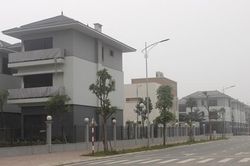 Ngân hàng có đang thực sự thừa tiền khi doanh nghiệp bất động sản thiếu vốn?