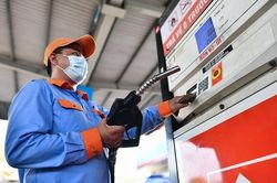 Giá xăng dầu hôm nay 22/3: Giá thế giới đảo chiều; xăng trong nước giảm về sát 23.000 đồng/lít