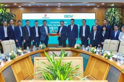 Đẩy mạnh hợp tác giữa Petrovietnam và BIDV