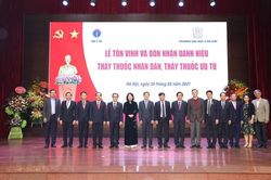 Lập Hội đồng Nhà nước xét tặng danh hiệu Thầy thuốc Nhân dân năm 2023