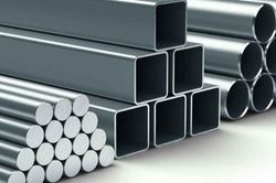 Nhiều yếu tố hỗ trợ thép tăng giá