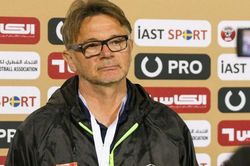 HLV Troussier: 'Đối thủ quá mạnh, U23 Việt Nam không thể không mắc sai lầm'