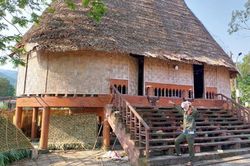 Cần khẩn trương tu sửa nhà Gươl ở Hòa Bắc