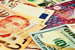 Tỷ giá ngoại tệ hôm nay 24/3: Đồng USD trong nước tiếp tục mất điểm