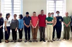 Phá đường dây đánh bạc bằng hình thức ghi lô, đề quy mô lớn tại thành phố Vinh