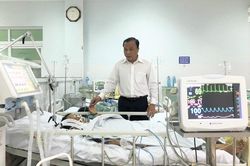 2 vụ ngộ độc sau khi ăn cá chép muối ủ chua: 3 bệnh nhân nặng đã cai máy thở