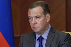 Nga cảnh báo sử dụng vũ khí hạt nhân để bảo vệ Crimea
