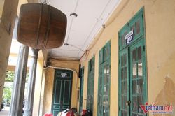 Lớp học đặc biệt trong căn biệt thự và mối tình đẹp của chàng trai nhà giàu