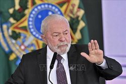 Tổng thống Brazil hoãn chuyến thăm Trung Quốc