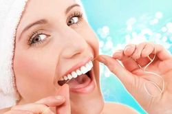 13 cách làm trắng răng đơn giản tại nhà