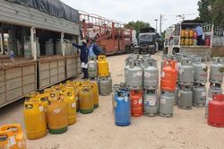 Phát hiện một điểm kinh doanh LPG lớn nghi nhập lậu