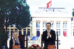 Hình ảnh Chủ tịch nước thăm và làm việc tại Tòa án Nhân dân tối cao