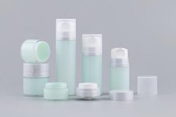 Các hãng mỹ phẩm Nhật Bản nỗ lực cắt giảm rác thải nhựa