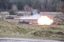 Xe tăng Leopard 2 của Đức đã tới Ukraine