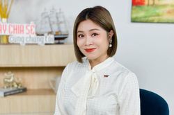 MC Hoàng Linh 'Chúng tôi là chiến sĩ' khoe nhan sắc rạng ngời những tháng đầu thai kỳ