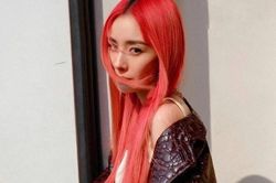Hình ảnh gợi cảm của Dương Mịch ở tuổi 37