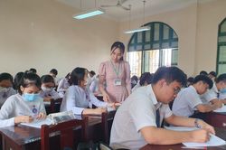 Chủ động ôn tập cho HS lớp 12, dạy đến đâu chắc kiến thức đến đó