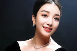 Ca sĩ Phạm Thu Hà chống chọi với bệnh phổi gần 2 năm
