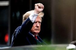 Ông Trump được bảo vệ thế nào trong ngày hầu tòa