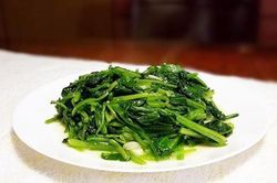 3 loại rau xanh đậm quý ông nên ăn hằng ngày để bổ thận tráng dương