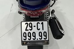 3 xe máy Honda Wave biển số độc, đắt ngang ô tô