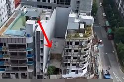 Ngôi nhà 'mắc kẹt' giữa hai tòa chung cư cao tầng chỉ vì chủ nhà không chịu bán