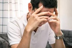 Giải mã hiện tượng yếu sinh lý