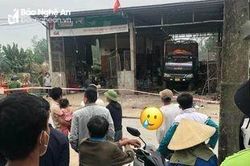Nghệ An: Nổ lớn tại gara ô tô, 6 người thương vong