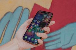 Khám phá thay đổi thiết kế thú vị nhất trên iPhone 15 Pro