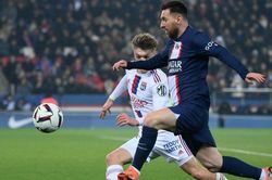Messi và Mbappe 'tàng hình', PSG nhận kết quả đầy cay đắng trước Lyon ngay trên sân nhà