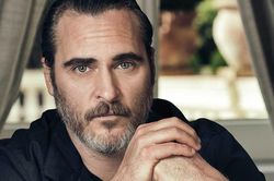 'Joker' Joaquin Phoenix ngất xỉu trên trường quay phim mới