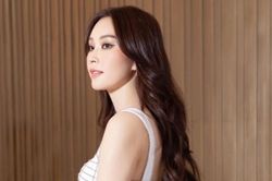 Ngắm thần thái ngút ngàn của Hoa hậu Đặng Thu Thảo