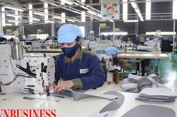 Doanh nghiệp chế biến chờ 'ánh sáng cuối đường hầm'