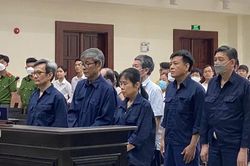 Nộp 3,2 tỷ khắc phục hậu quả, cựu Phó Chánh văn phòng Thành ủy TP Hồ Chí Minh thoát án tù giam
