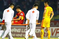 Phan Văn Đức đứt dây chằng nghỉ 9 tháng, CAHN không thể rầu hơn