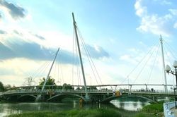 Chủ tịch tỉnh An Giang yêu cầu dừng huy động 400 người để thử tải cầu