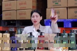Chương trình bán phá giá 'xanh 18 cành, nâu 11 cành' của Võ Hà Linh khiến loạt các nhà thuốc 'phát tiết'