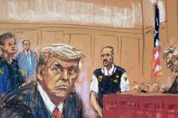 Phát biểu đầu tiên của ông Trump sau khi rời tòa, nhận 34 cáo buộc