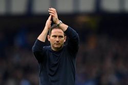 Chelsea gây sốc với Lampard