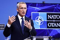 Tổng Thư ký NATO Jens Stoltenberg: NATO chưa bao giờ là mối đe dọa với Nga!