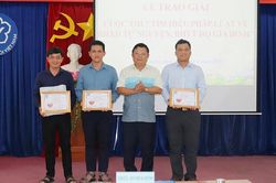 Trao giải Cuộc thi trực tuyến 'Tìm hiểu pháp luật về BHXH tự nguyện, BHYT hộ gia đình'